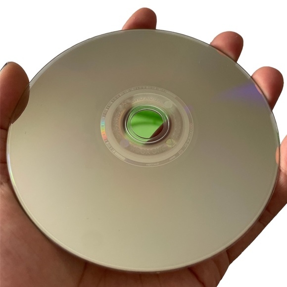 NHL 15 - XBOX ONE VIDEO GAME - Gently used - No scratches! - Picture 4 of 4